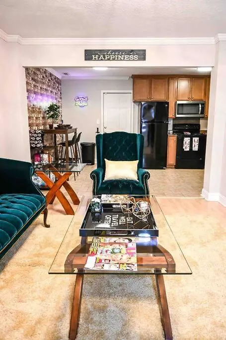 Cozy - 2 Bedroom Townhome Getaway - Plaza Midwood Charlotte 0*,