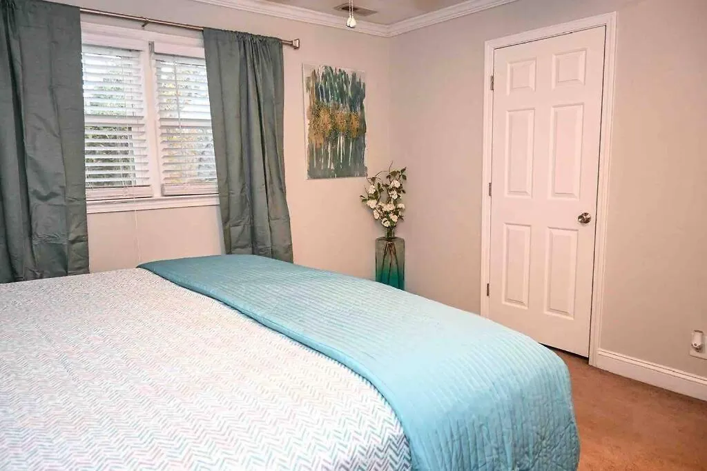 Apartment Cozy - 2 Bedroom Townhome Getaway - Plaza Midwood Charlotte