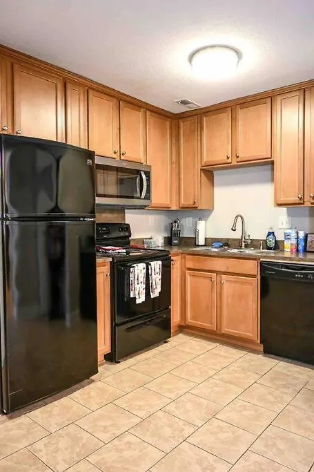 Cozy - 2 Bedroom Townhome Getaway - Plaza Midwood Charlotte 0*,