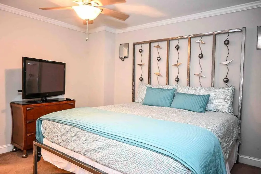 Apartment Cozy - 2 Bedroom Townhome Getaway - Plaza Midwood Charlotte